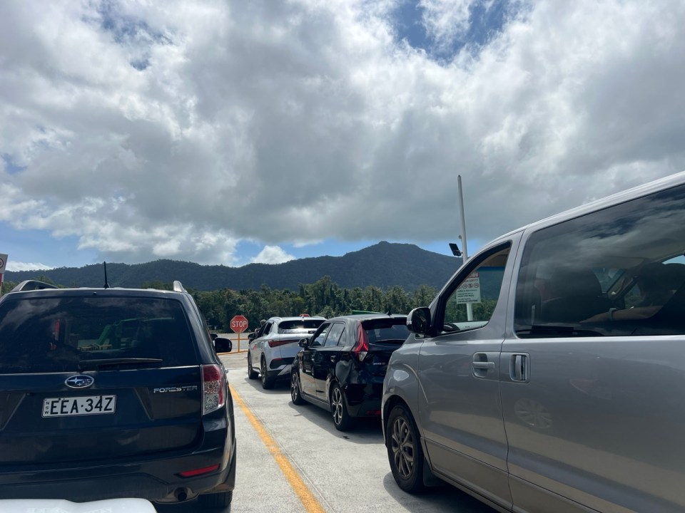 Ferry pour traverser la rivière Daintree