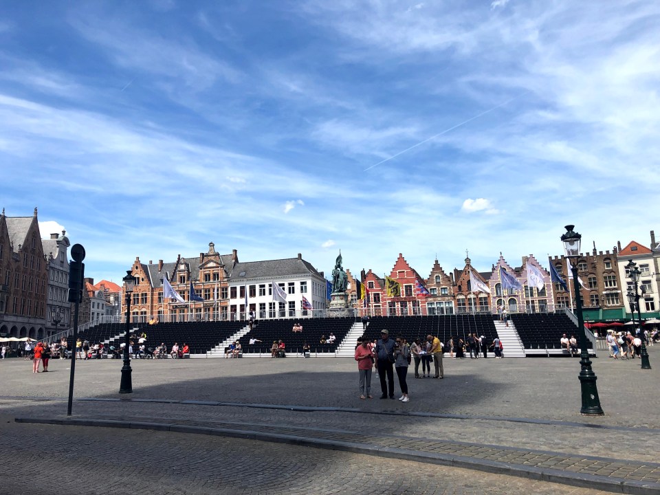 Place du Markt à Bruges 